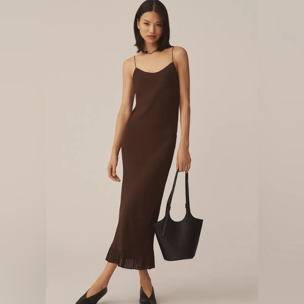 Reformation Sukie Dress in mole. Size 12